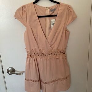 NWT adorable romper!🎀